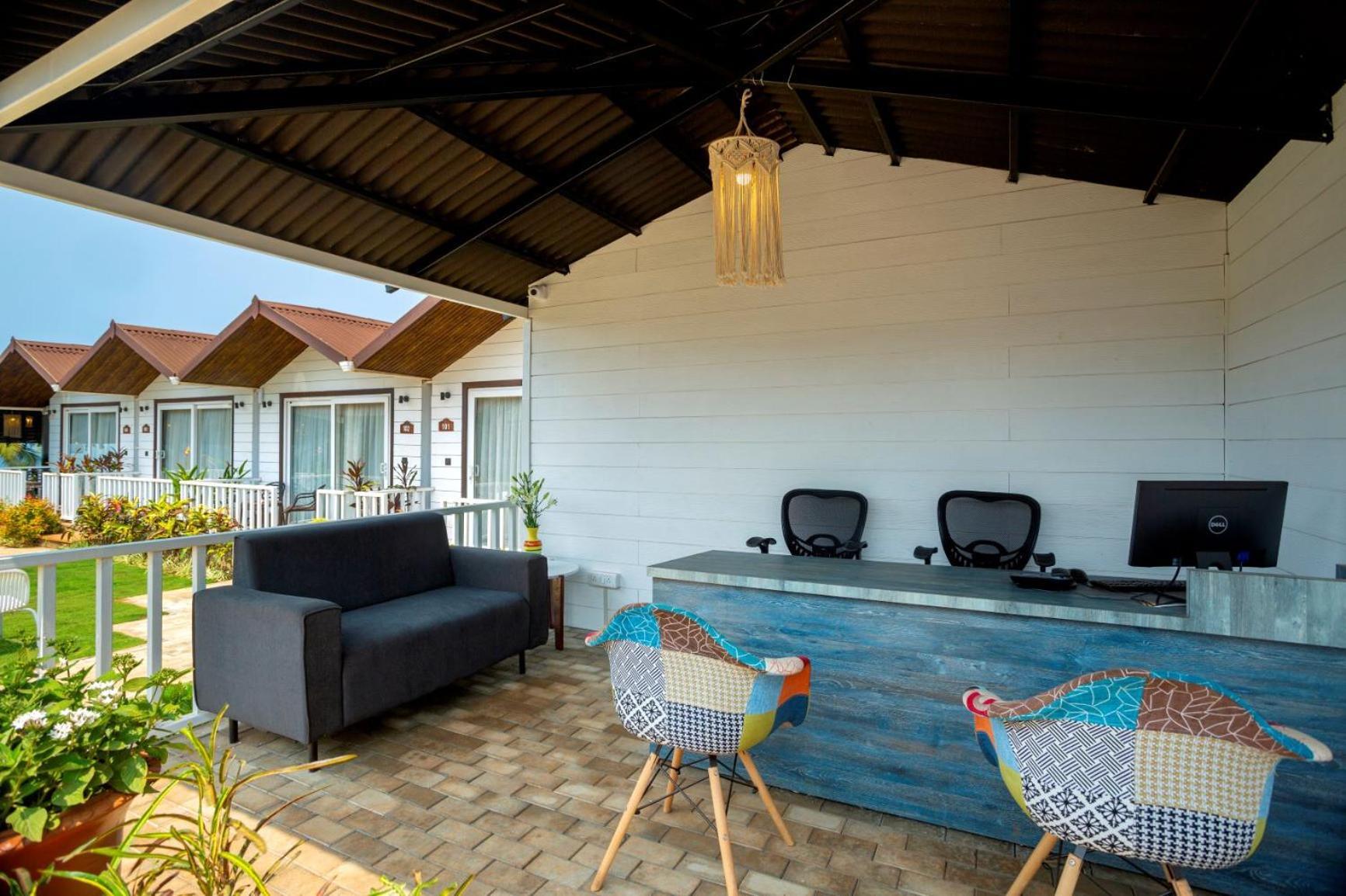 Stone Wood Beach Resort, Vagator Luaran gambar